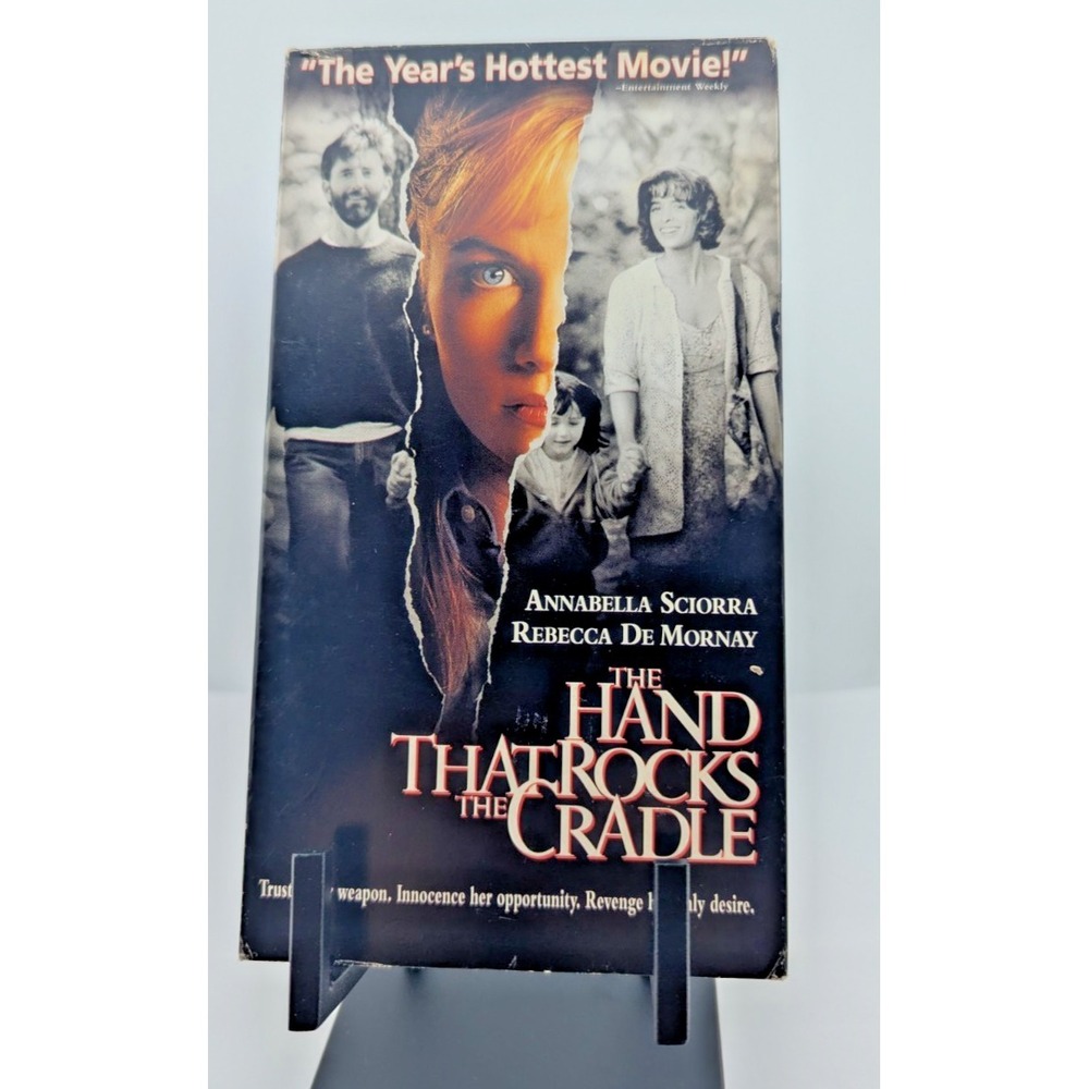 The Hand That Rocks the Cradle (VHS, 1992)